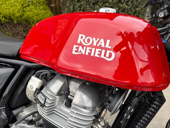 2022 Royal Enfield CONTINENTAL GT 650 E5 CLASSIC ROCKER RED