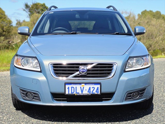 2010 Volvo V50 S