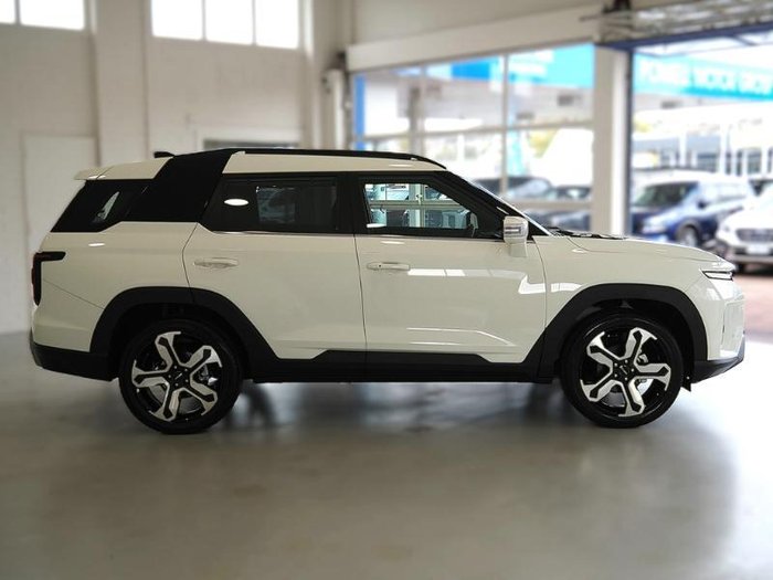 2025 KGM Torres Hybrid K40