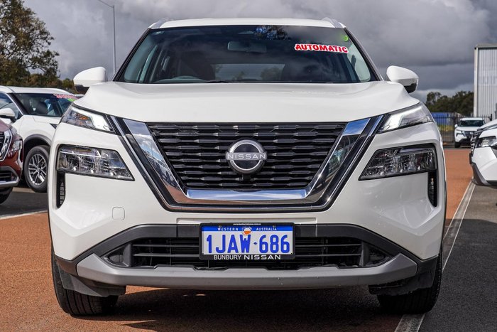 2023 Nissan X-TRAIL ST