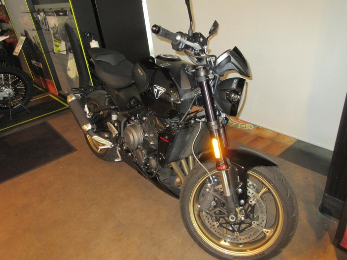 2026 Triumph Trident 800