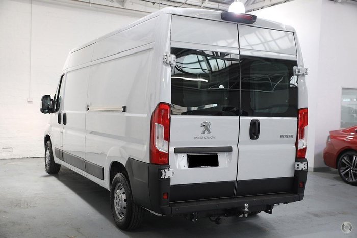 2022 Peugeot Boxer Pro