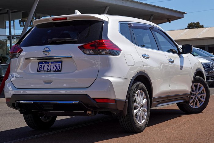 2021 Nissan X-TRAIL ST