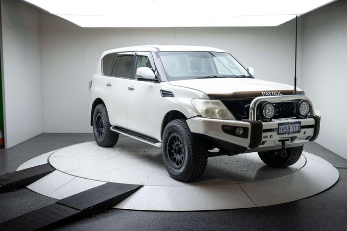 2013 Nissan Patrol Ti