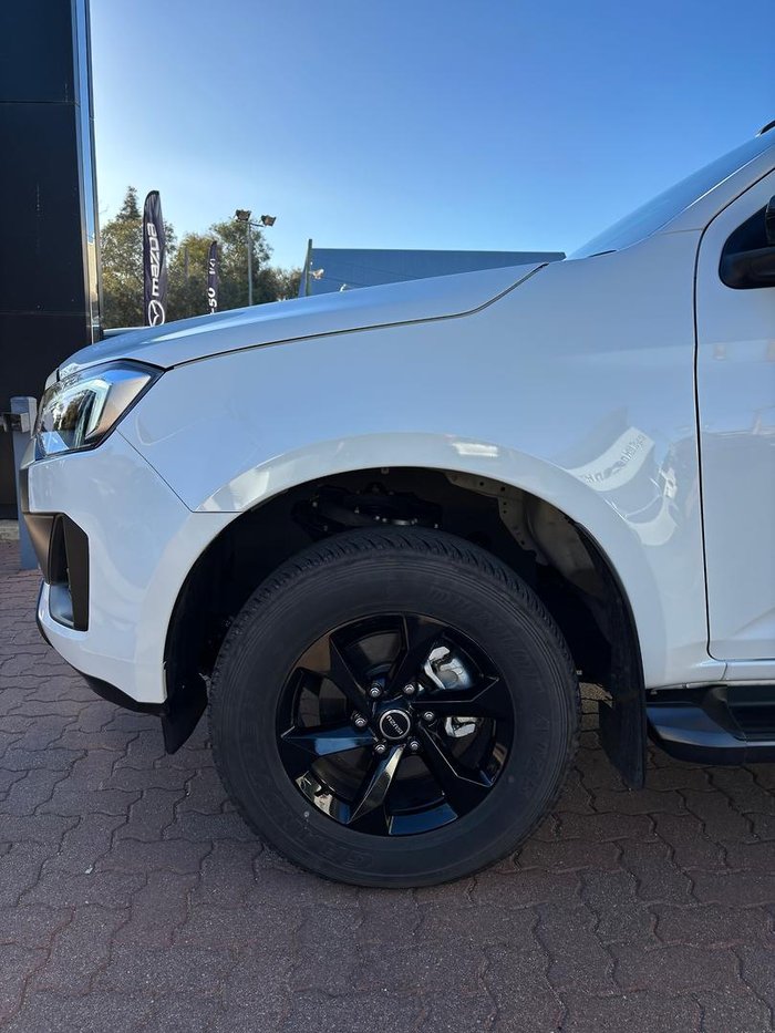 2025 Isuzu D-MAX X-RIDER