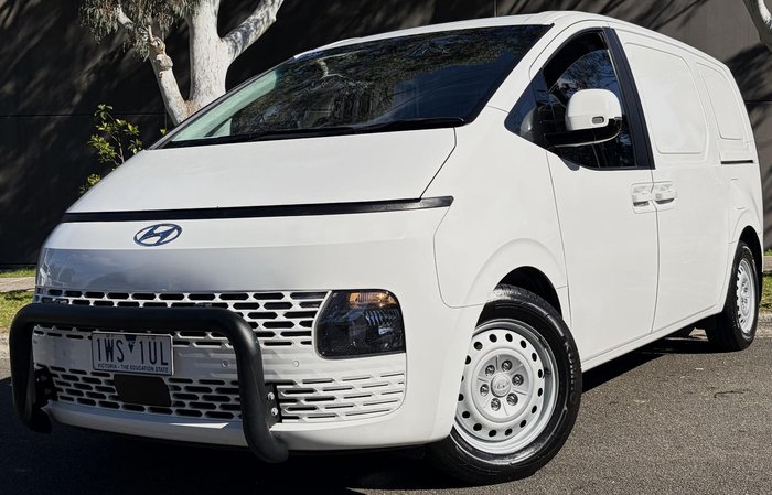 2022 Hyundai STARIA LOAD