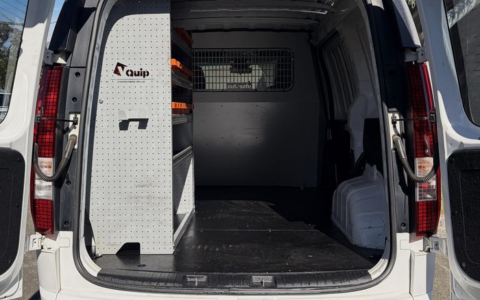 2022 Hyundai STARIA LOAD