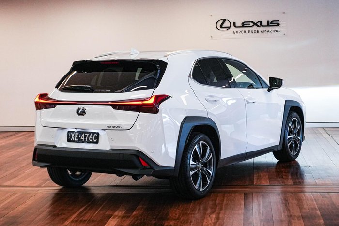 2026 Lexus UX 300h Sport Luxury