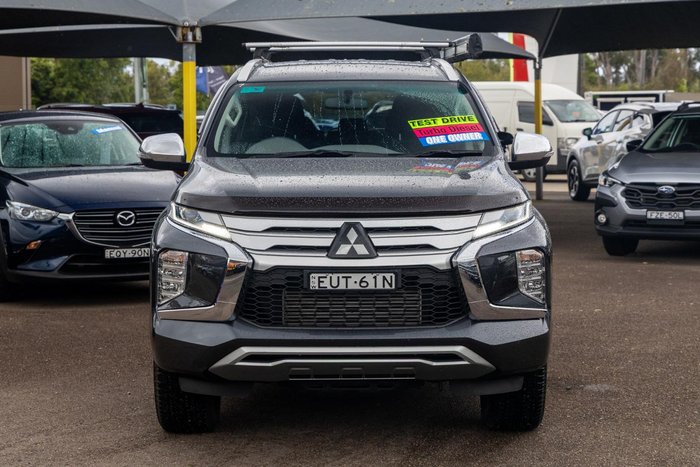 2022 Mitsubishi Pajero Sport GLX