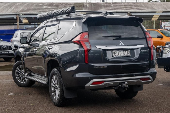 2022 Mitsubishi Pajero Sport GLX