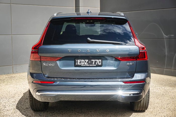 2026 Volvo XC60 Plus B5 Bright