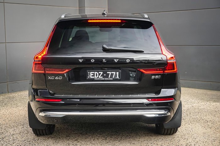 2026 Volvo XC60 Plus B5 Bright