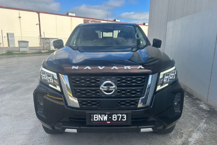2021 Nissan Navara ST-X
