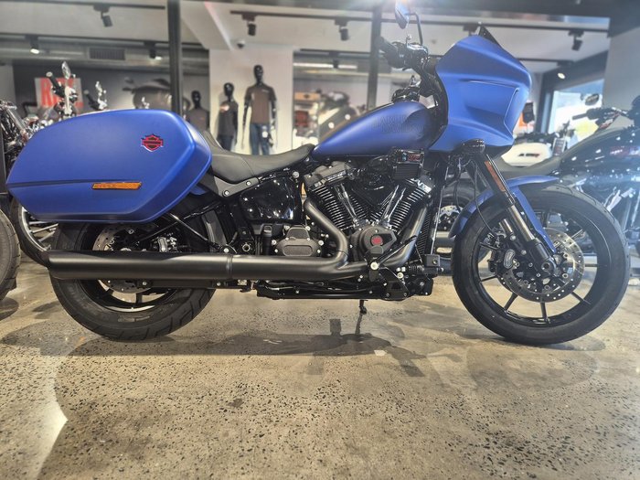 Harley-Davidson Low Rider ST 117 (FXLRST) Softail