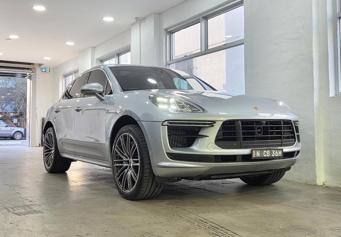 2020 Porsche Macan