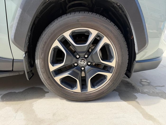 2020 Toyota RAV4 Edge