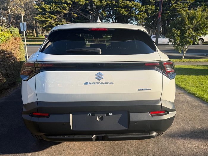 2026 Suzuki e VITARA Ultra AP 4X4 On Demand Arctic White Pearl