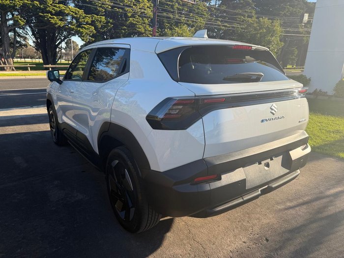 2026 Suzuki e VITARA Ultra AP 4X4 On Demand Arctic White Pearl