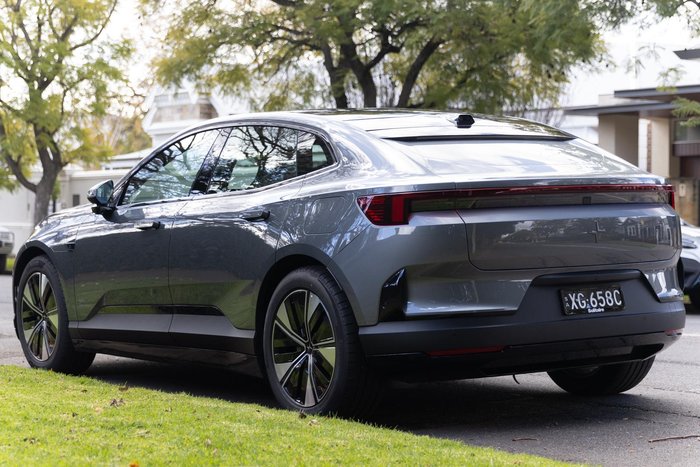 2025 Polestar 4 Long range Dual motor