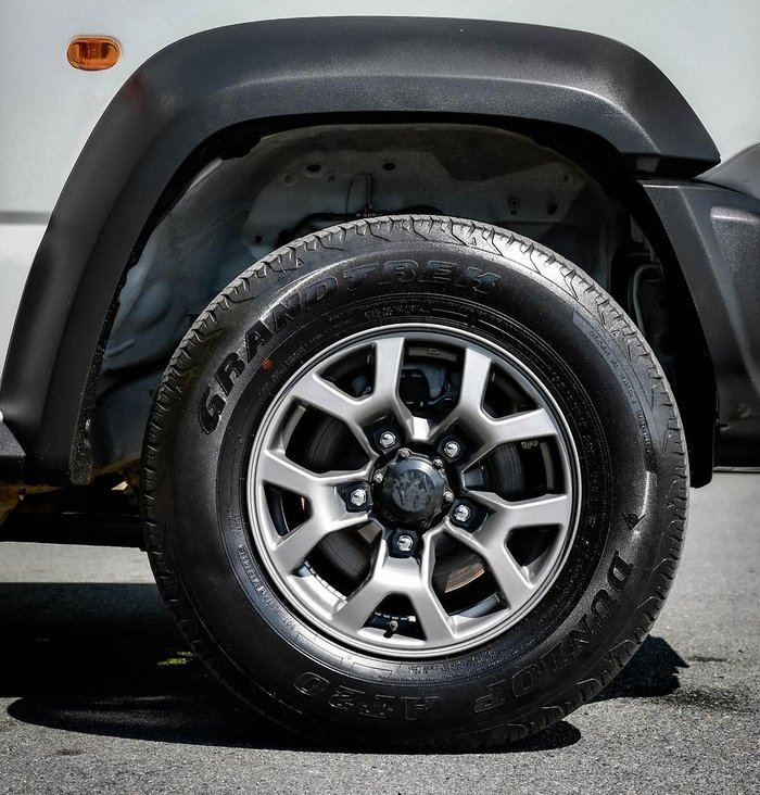 2023 Suzuki Jimny GLX