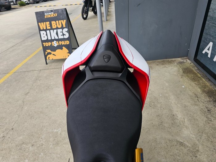 2015 DUCATI 1299 PANIGALE S Red