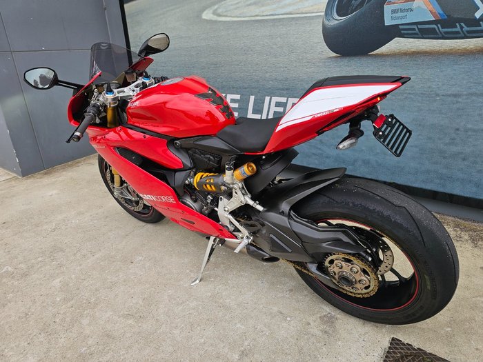 2015 DUCATI 1299 PANIGALE S Red