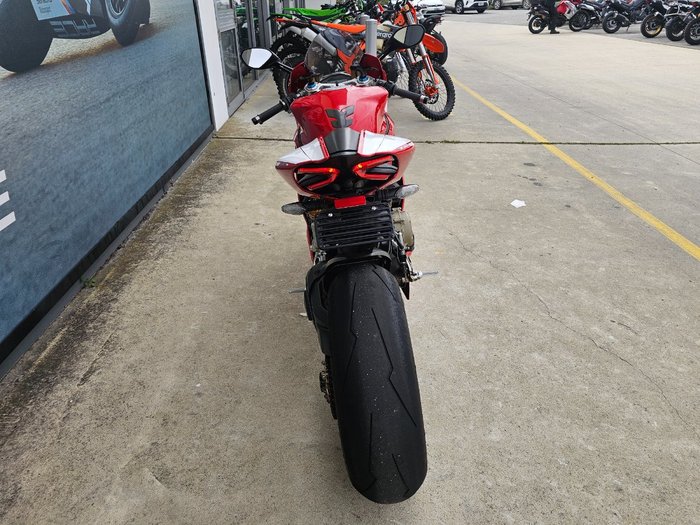 2015 DUCATI 1299 PANIGALE S Red