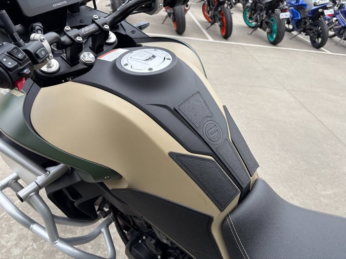 2022 CFMOTO 800MT LIMITED EDITION