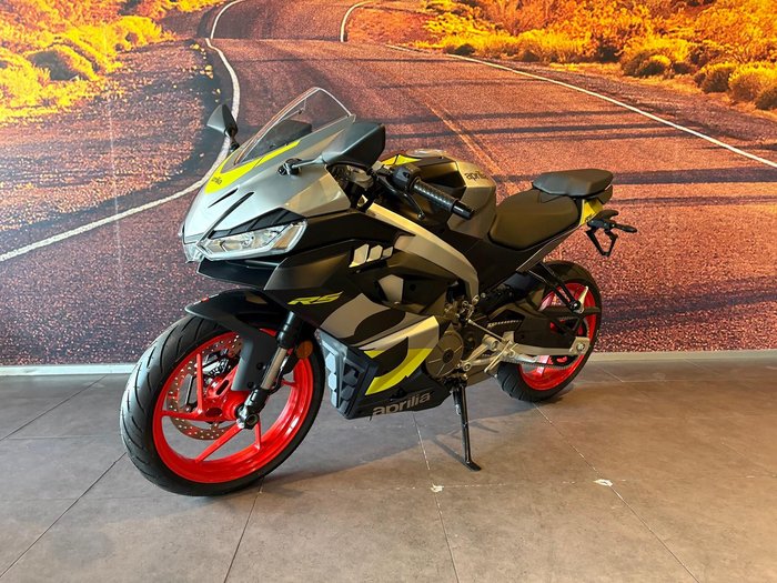 2025 Aprilia RS 457 RS Silver