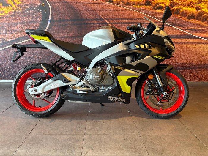 2025 Aprilia RS 457 RS Silver