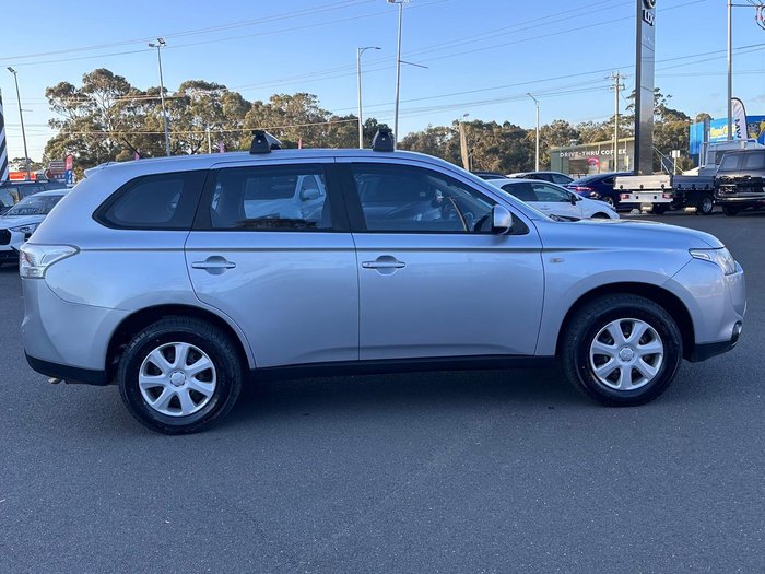 2012 Mitsubishi Outlander ES
