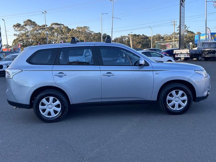 2012 Mitsubishi Outlander ES