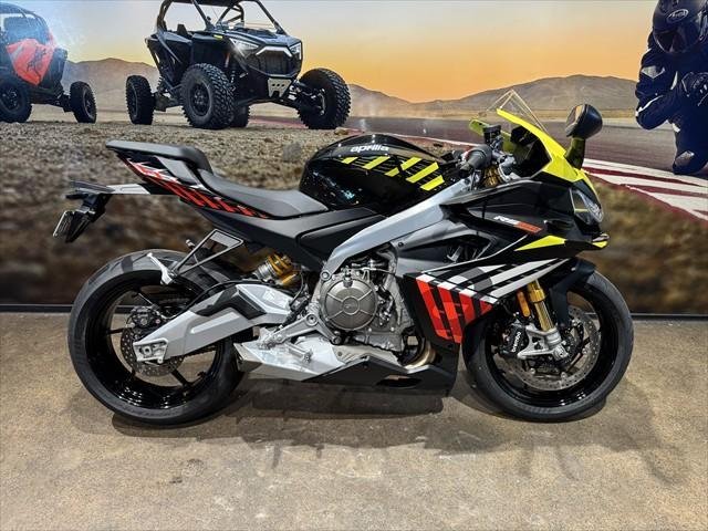 2025 Aprilia RS 660 Factory