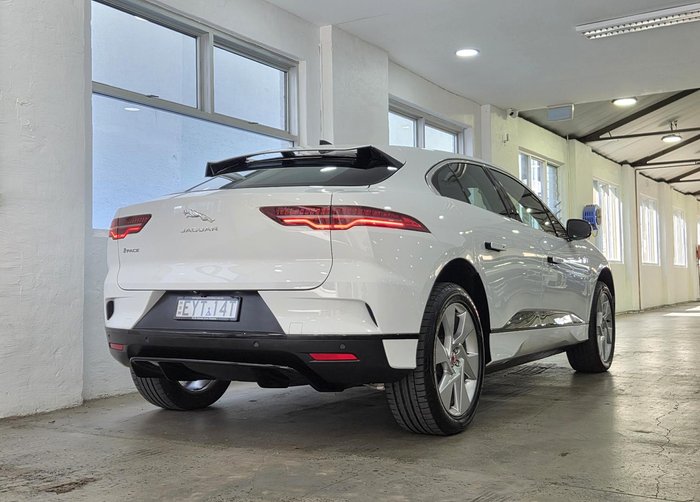 2023 Jaguar I-PACE EV400 SE