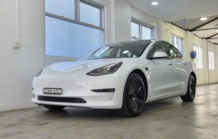 2021 Tesla Model 3 Standard Range Plus