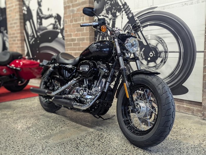 2020 Harley-Davidson 1200 Custom (XL1200C)