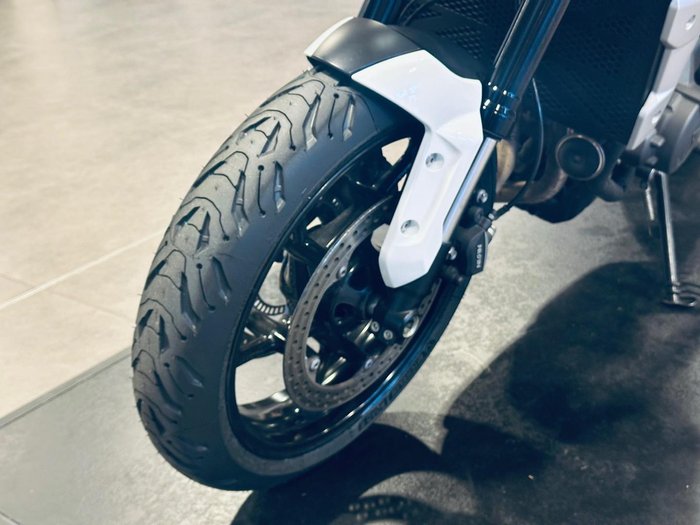 2021 Triumph Trident 660 Trident White