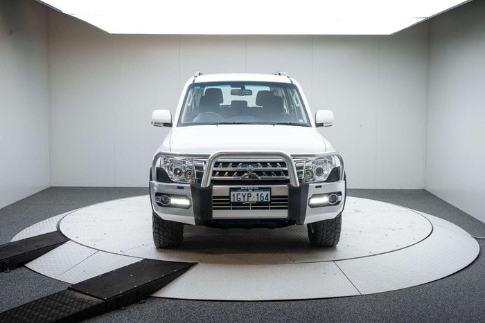 2019 Mitsubishi Pajero
