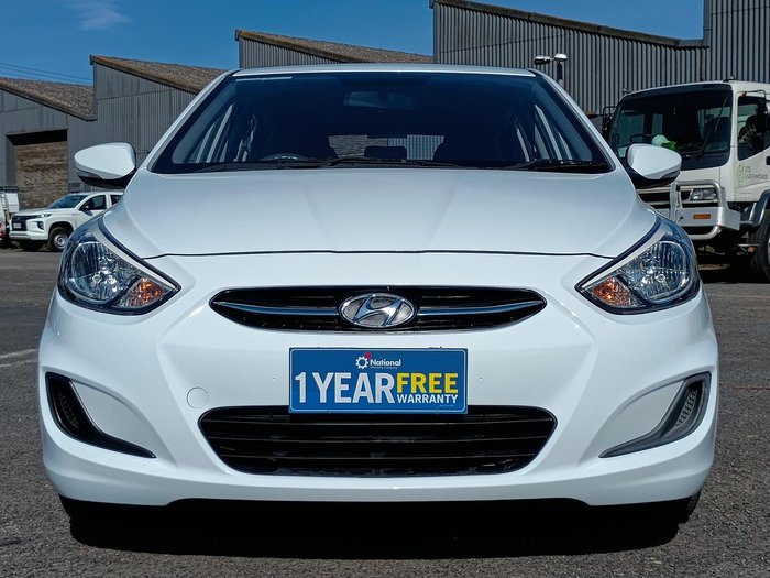 2016 Hyundai Accent Active