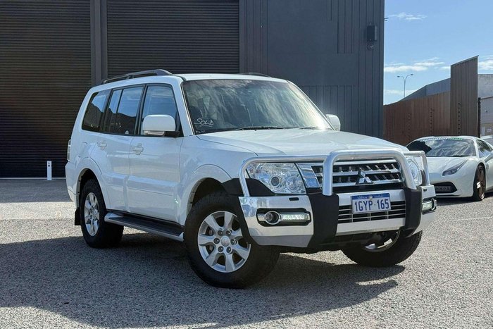 2019 Mitsubishi Pajero