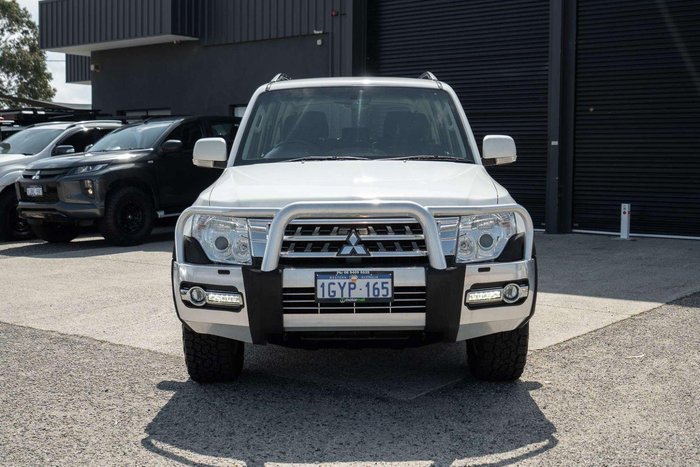 2019 Mitsubishi Pajero