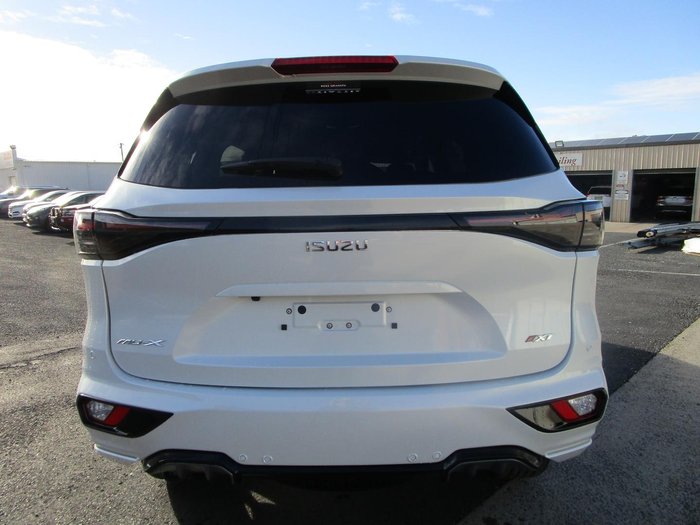 2026 Isuzu MU-X X-TERRAIN