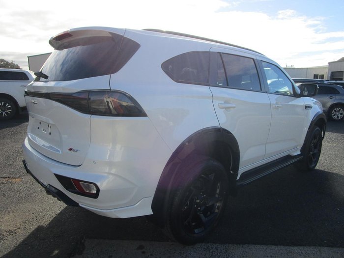 2026 Isuzu MU-X X-TERRAIN