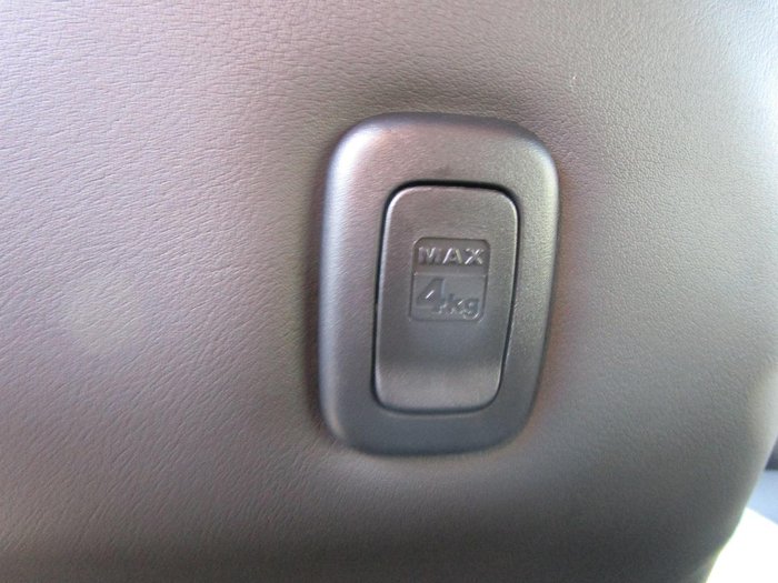 2026 Isuzu MU-X X-TERRAIN