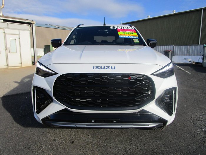 2026 Isuzu MU-X X-TERRAIN