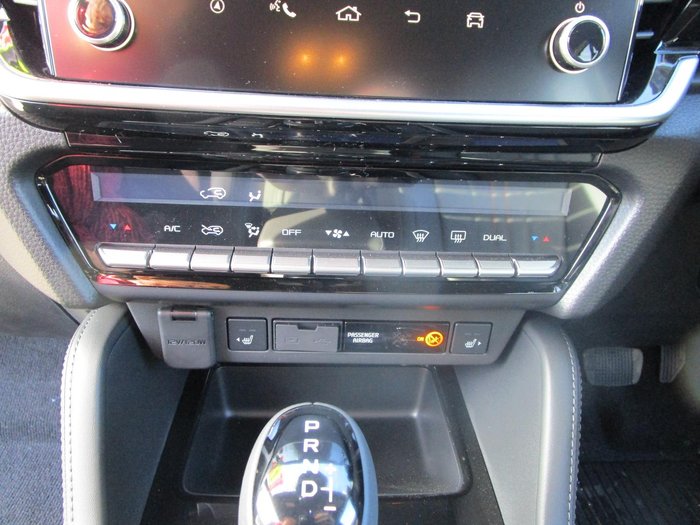 2026 Isuzu MU-X X-TERRAIN