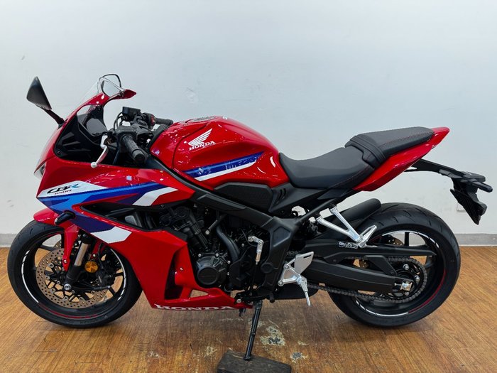 2026 Honda CBR650RAC RED