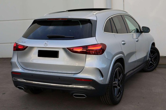 2025 Mercedes-Benz GLA-Class GLA200