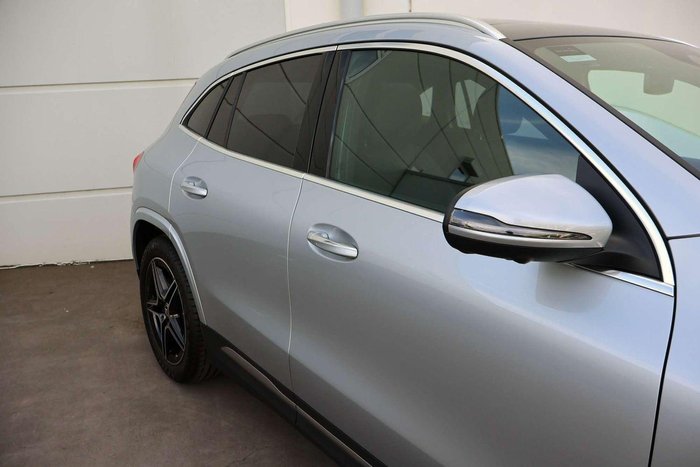 2025 Mercedes-Benz GLA-Class GLA200