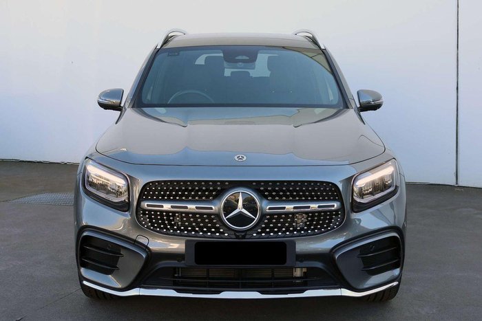 2025 Mercedes-Benz GLB-Class GLB200